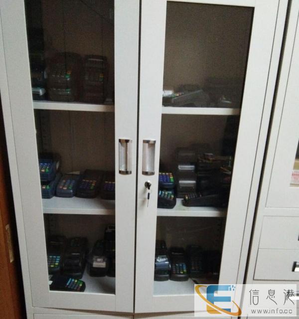 95新二手收款设备低价出售