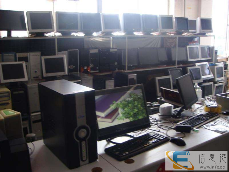 泰兴宾馆家具空调回收 泰兴专业酒店酒吧整体设备回收 中央空调