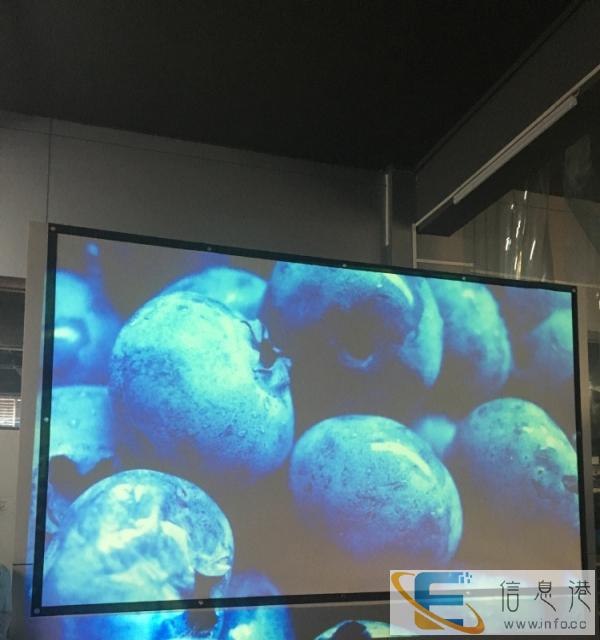 特价二手投影机 爱其XB15 画面清晰 亮度好 家用/办公