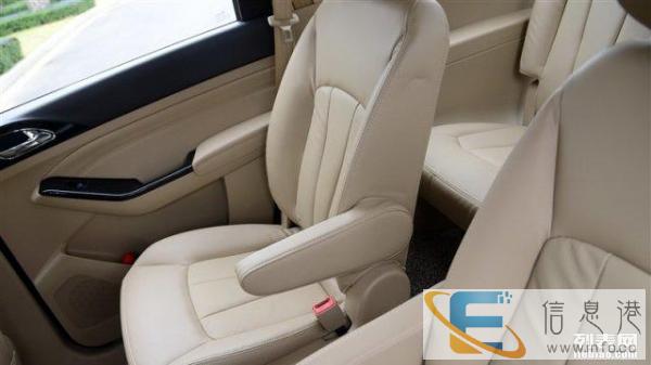 出租7座商务带司机