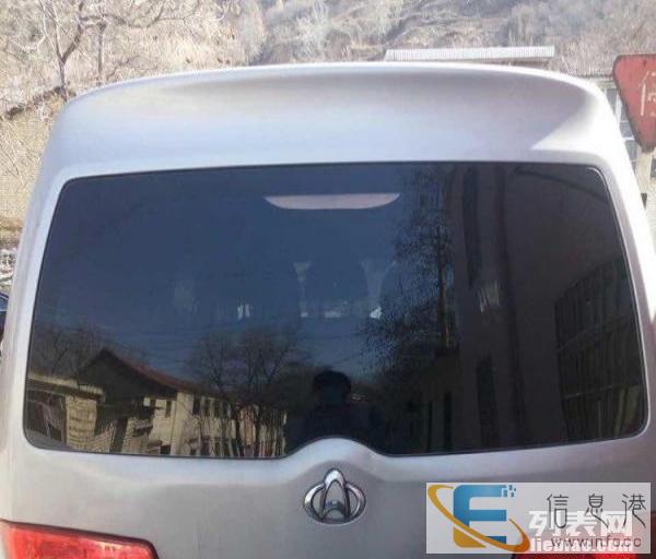 本人有面包车一辆，专门承接：长短途货物运输，长短途接送等