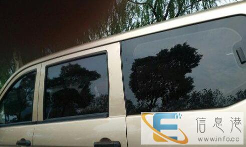 五菱面包车带司机长短途包车，带货，接送人