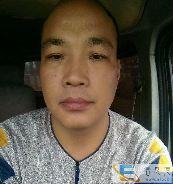 五菱荣光面包车出租载客拉货包车长短途运输