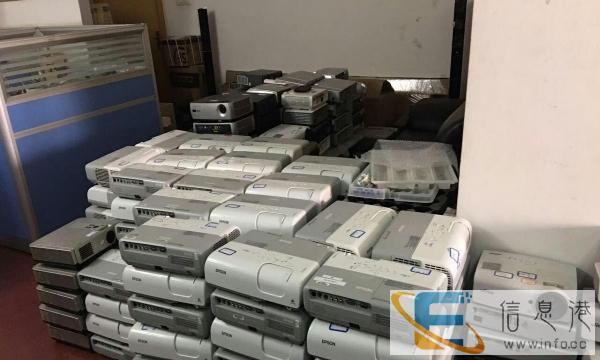 专做投影机，二手投影机，投影机送幕布