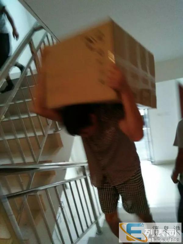 宜昌正规搬家公司 找又发搬家 专业正规 放心可靠 宜昌正规搬家公司 找又发搬家 专业正规 放心可靠