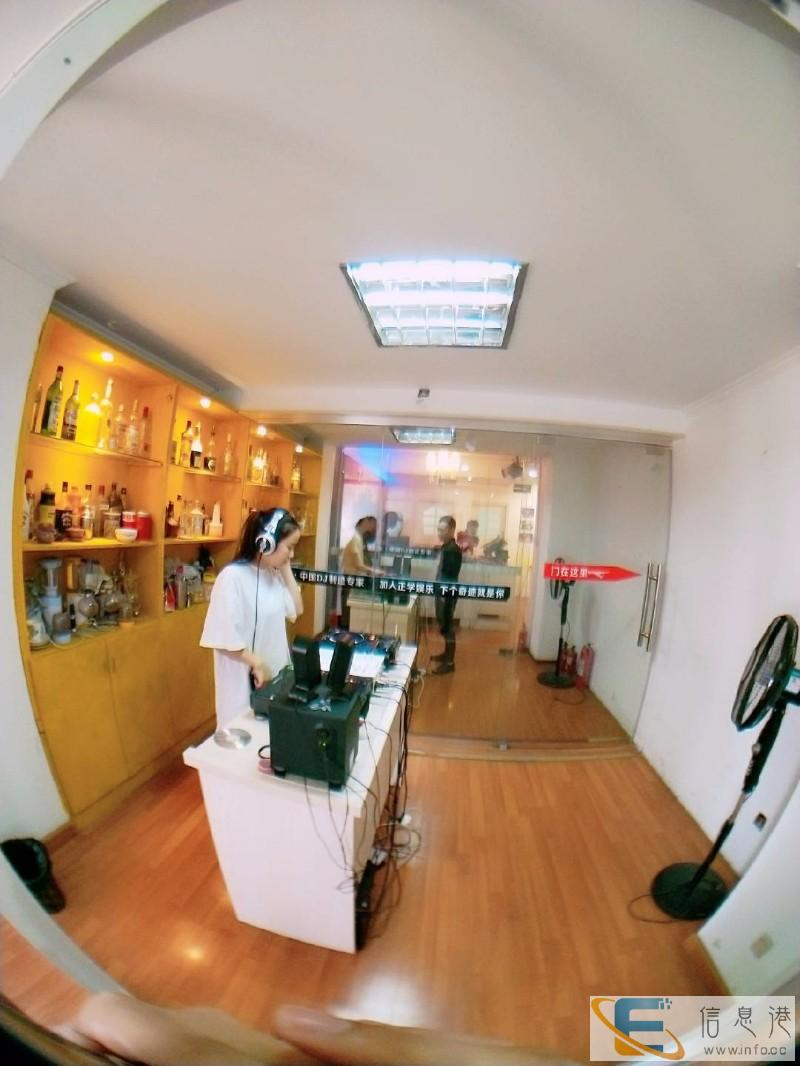 梧州学DJ，梧州1对1DJ培训，梧州酒吧DJ培训哪家实力强