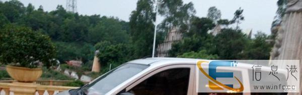 面包车带司机出租