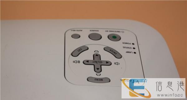 二手进口品牌投影仪 NEC695 投影机质量保证无暗病