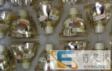 专业商家有质保的各品牌二手投影机出售白天效果巴适