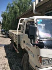 2吨箱货搬家2.5 1.5 2.5m随车师傅2人诚信搬家公司