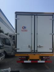 福田奥铃蔬菜冷藏车