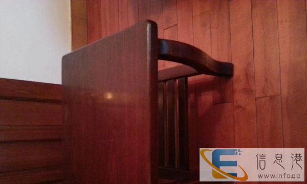 椅子2个茶几1个