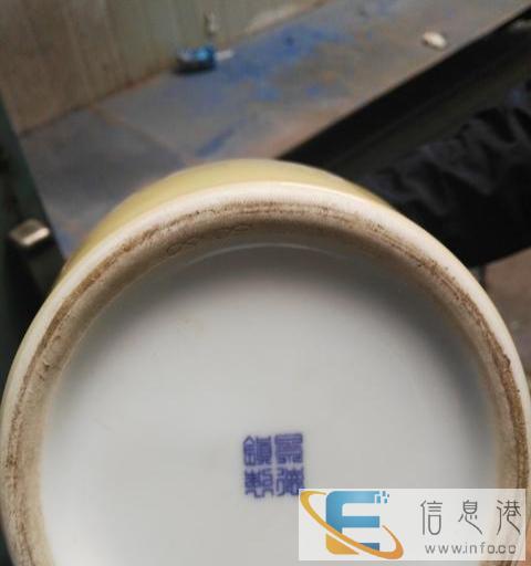 70年代大花瓶 喜鹊登梅 器型大