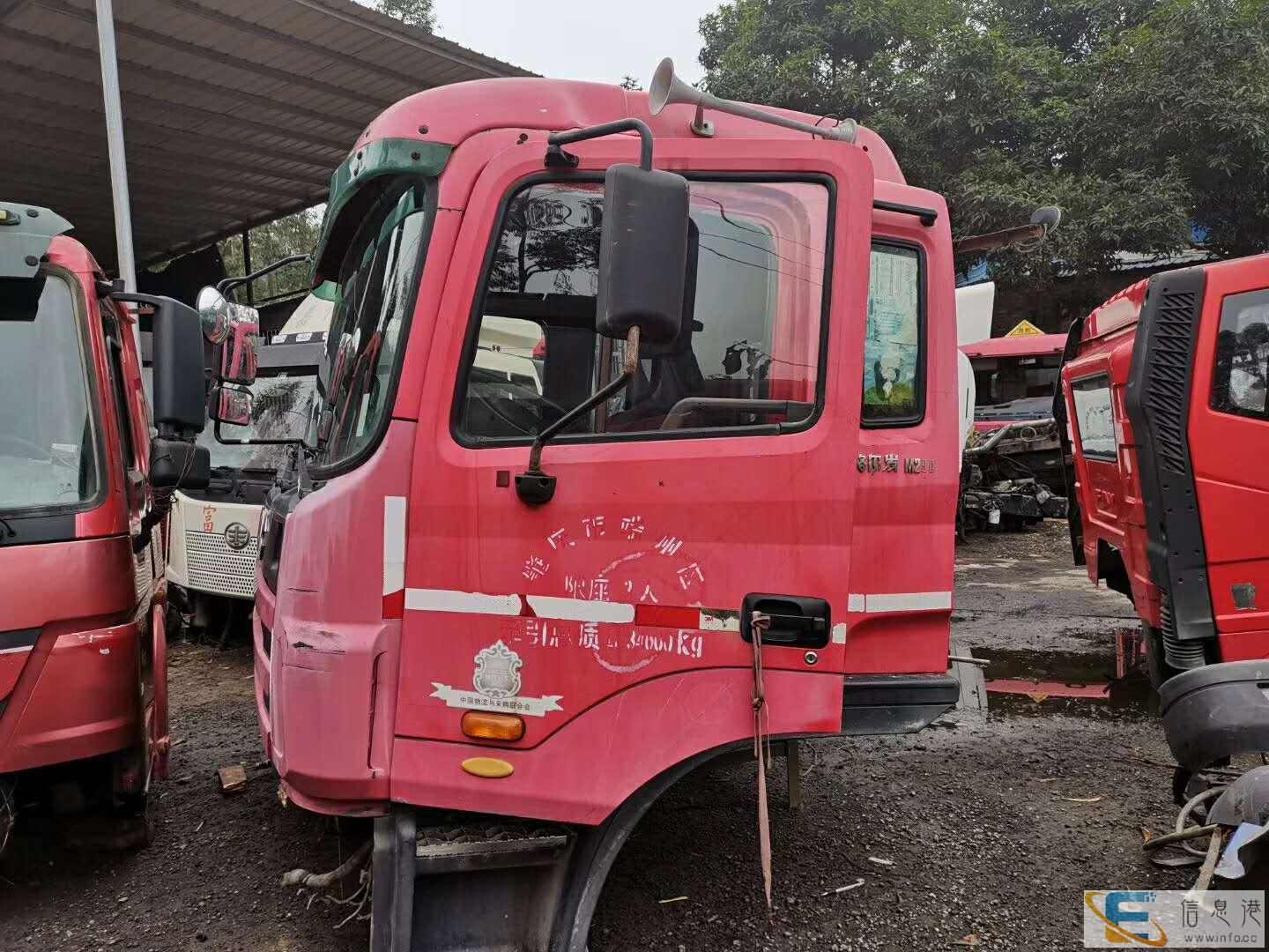 转让二手驾驶室拆车件,欧曼驾驶室-电话是多少