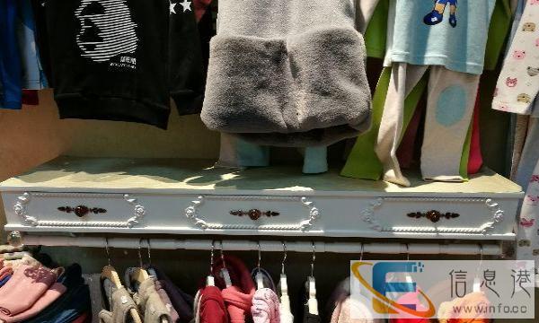 服装店侧挂 低价转让