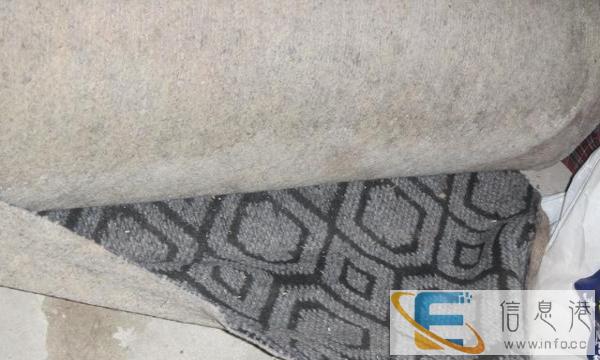 全新地毯一整卷需要的请抱走