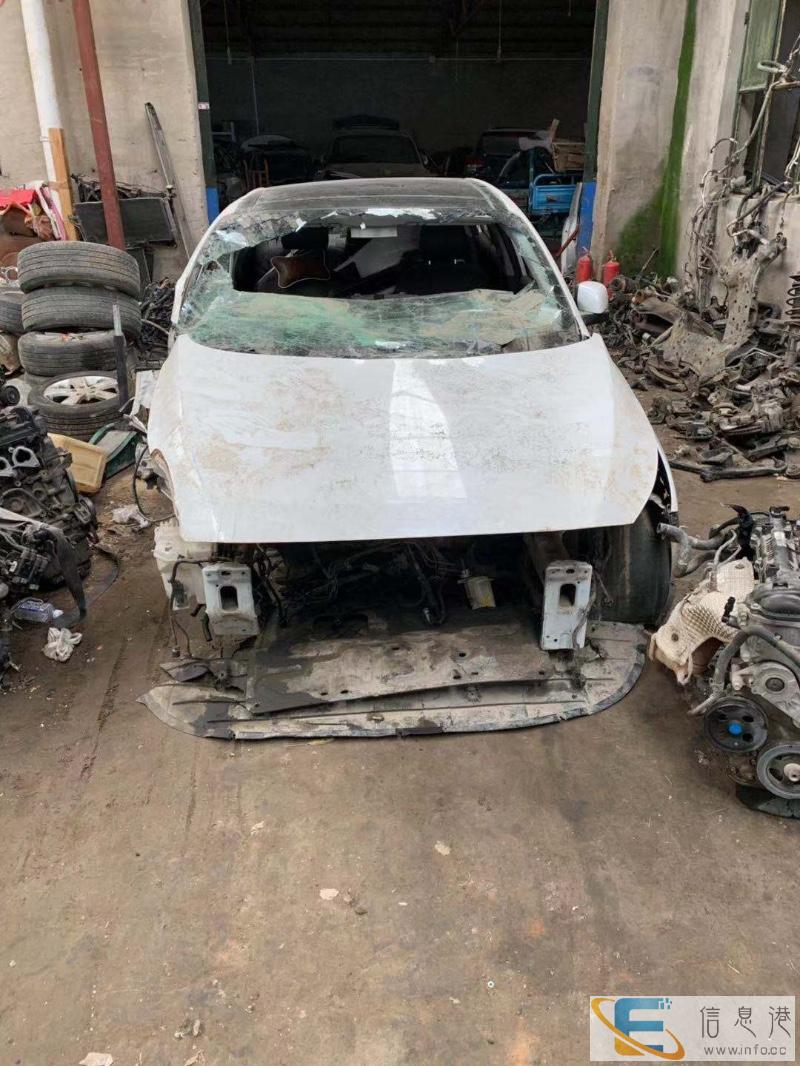 现代进口新胜达拆车件