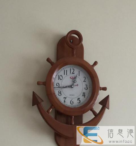 枫叶牌实木电子挂钟