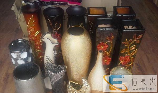 长期对外批发出口日韩陶制花瓶/ 电镀制品摆件