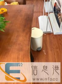 急转茶桌木凳，店面已转