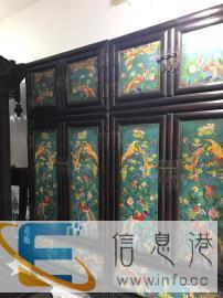 拆迁转让收藏的红木家具