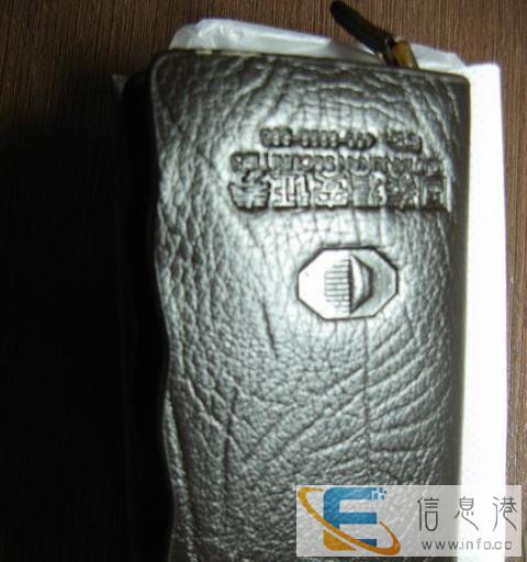 装修用或居家用实木人字梯、相框、钥匙包等