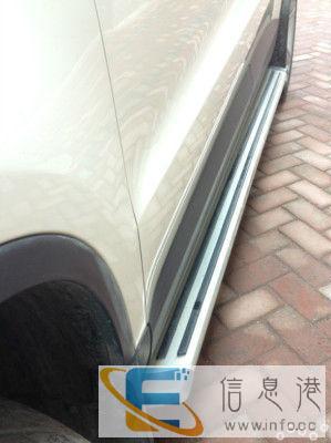 大众车用的18寸轮毂米其林轮胎途观原厂脚踏板