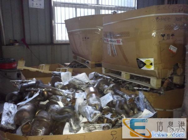 采购回收三元催化器和返厂三元催化破碎载体总成