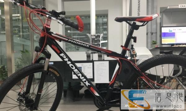 全新凤凰牌自行车