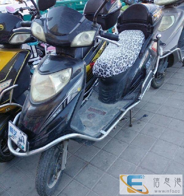 出售二手两轮三轮电动车