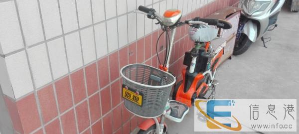 出售8成新跑狼电动车