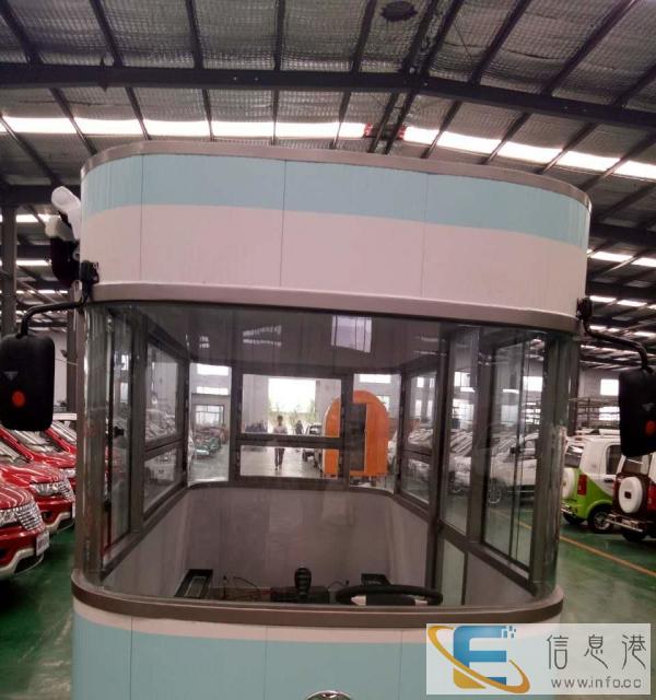 多功能电动小吃车房车电动四轮美食快餐车麻辣烫酸辣粉小吃车