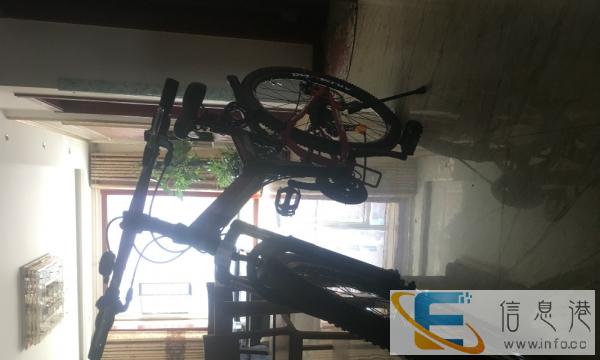 转让刚买的不到一星期的26寸,24速全新自行车