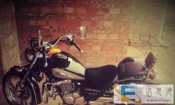 太子150悦酷摩托车