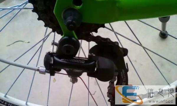 全新自行车490元,26寸,21速,碟刹.高配喜码诺变速