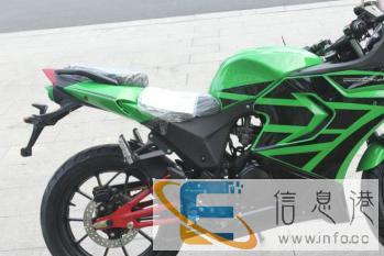 雅马哈大排量跑车公路赛车踏板车支持0首付分期付款