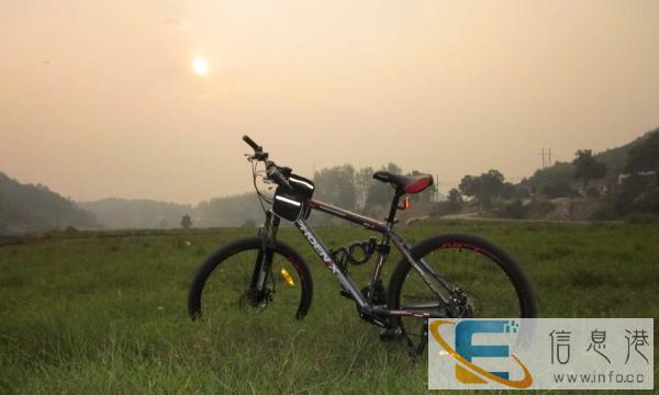 八成新山地自行车低价转让