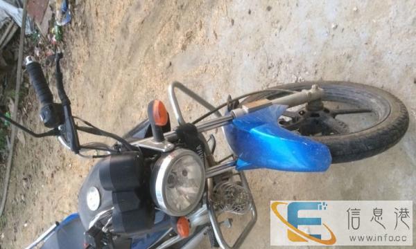 出售YAMAHA摩托车一辆