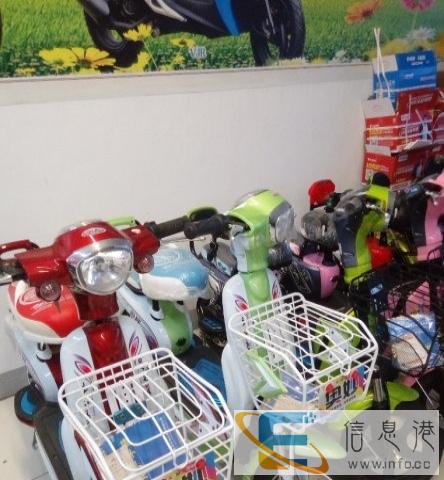 几乎新的电动车急急急洒泪卖