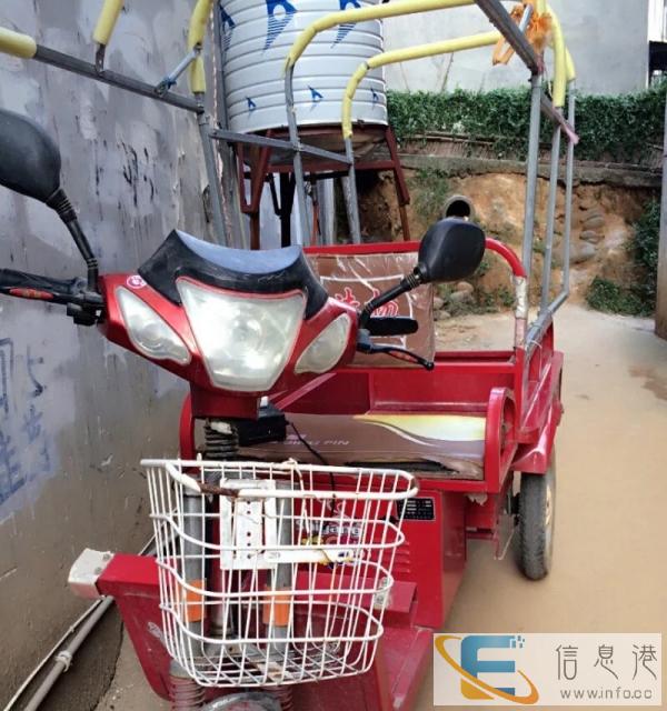 七成新电动三轮车便宜卖了
