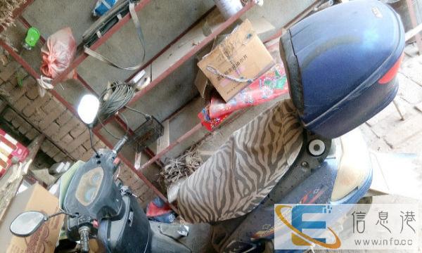 钱江125摩托车出售