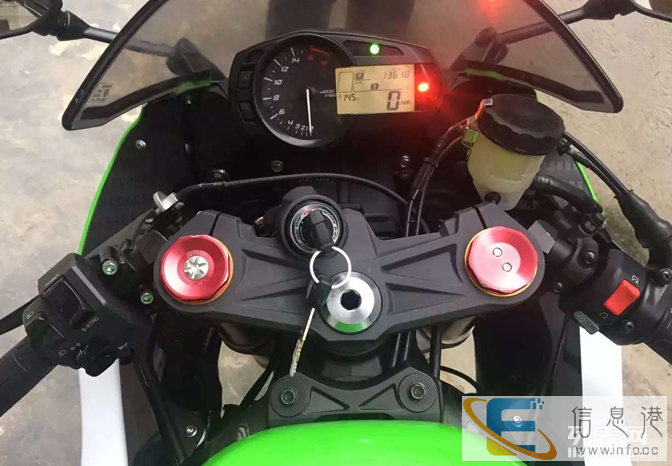 川崎ZX-6R 600CC原装进口大排量摩托车跑车