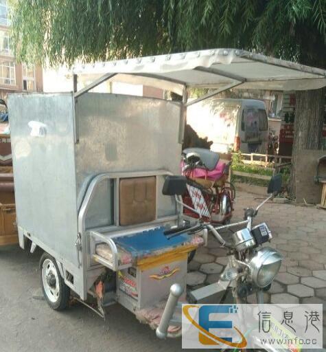 出售,快递电动三轮车,60伏大电瓶,两组电瓶