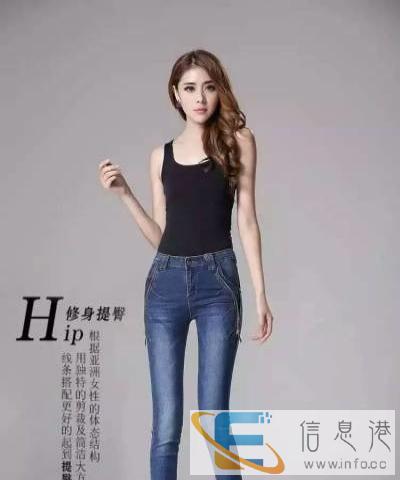 常年供应四季服装尾货男装 女装 老年装,儿童服装等 库房服