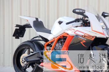 长期出售摩托车、公路赛、踏板
川崎