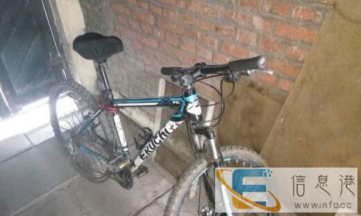 越野自行车闲置中