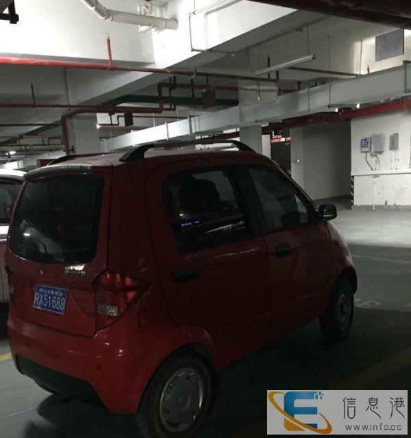 转让二手四轮全封闭电动车