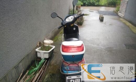 因有事离开诸暨,电动车便宜转让