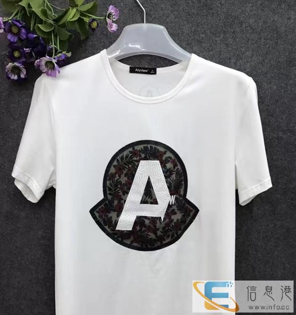 我库房新货源多,库存上万,春夏秋冬、男女老少服装样样尽有