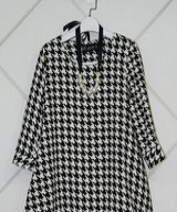 抵账服装海关内部场促销外贸服装精品折扣店